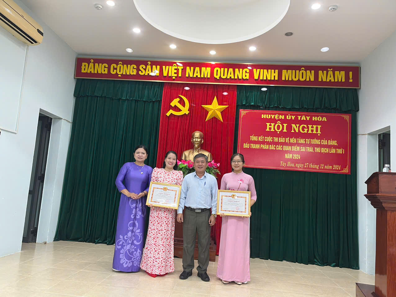 category photo